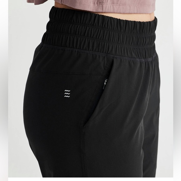 *SOLD E**Free Fly breeze pull on jogger black size - Picture 3 of 14